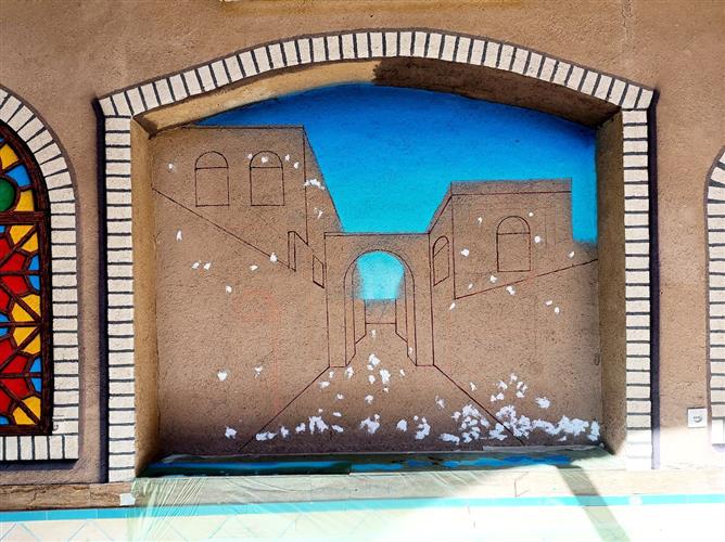 هنرآوران | » زیبا سازی خانه باغ  «   نقاشی دیواری طرح سنتی   